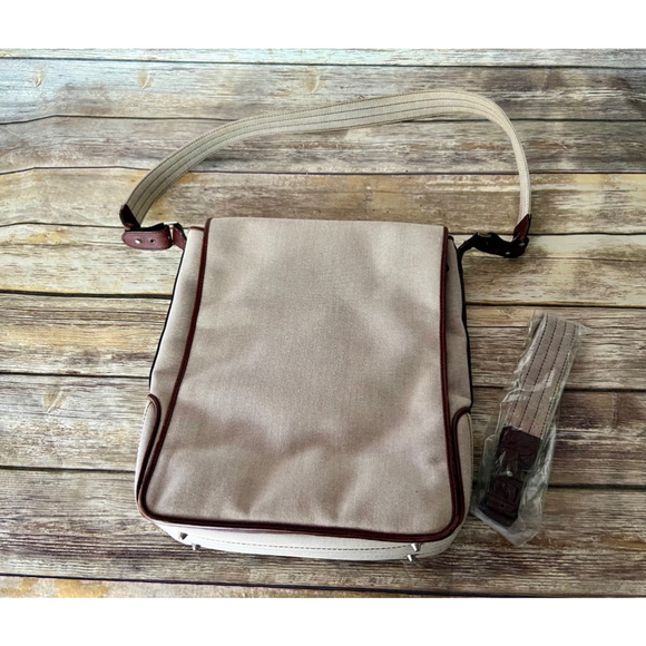 NWOT BARON TRAVEL BAG - Picture 2 of 14